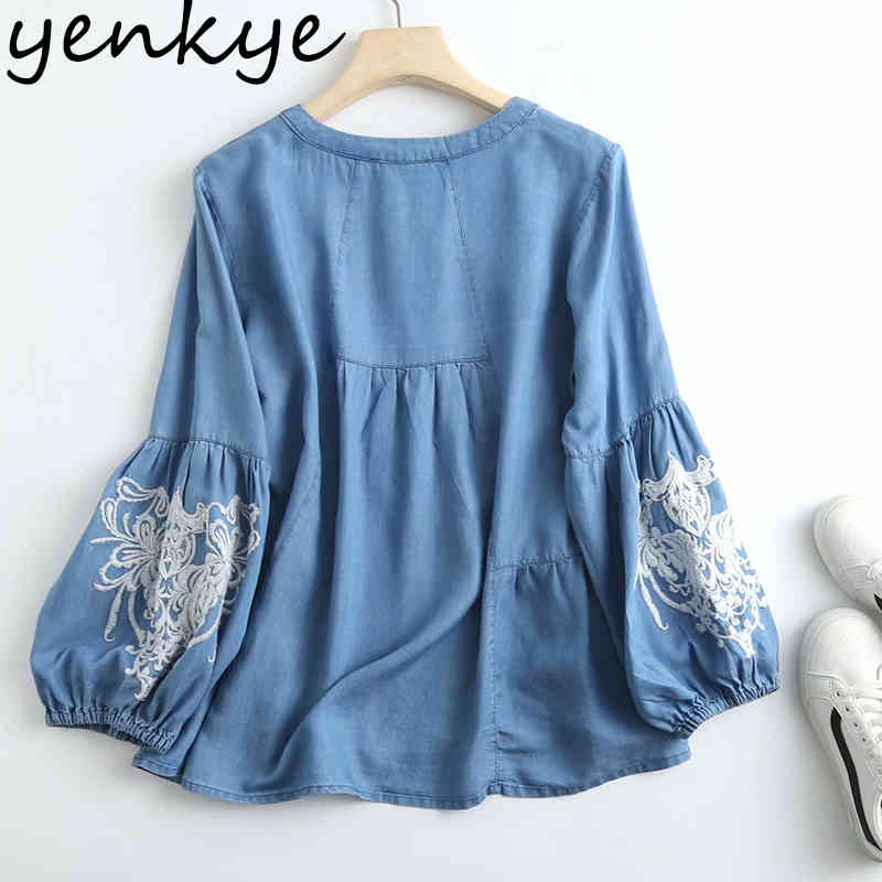 Floral Embroidery Vintage Blue Denim Shirt Blouse Women O Neck Lantern Sleeve Casual Plus Size Tops Summer Blusas 210430