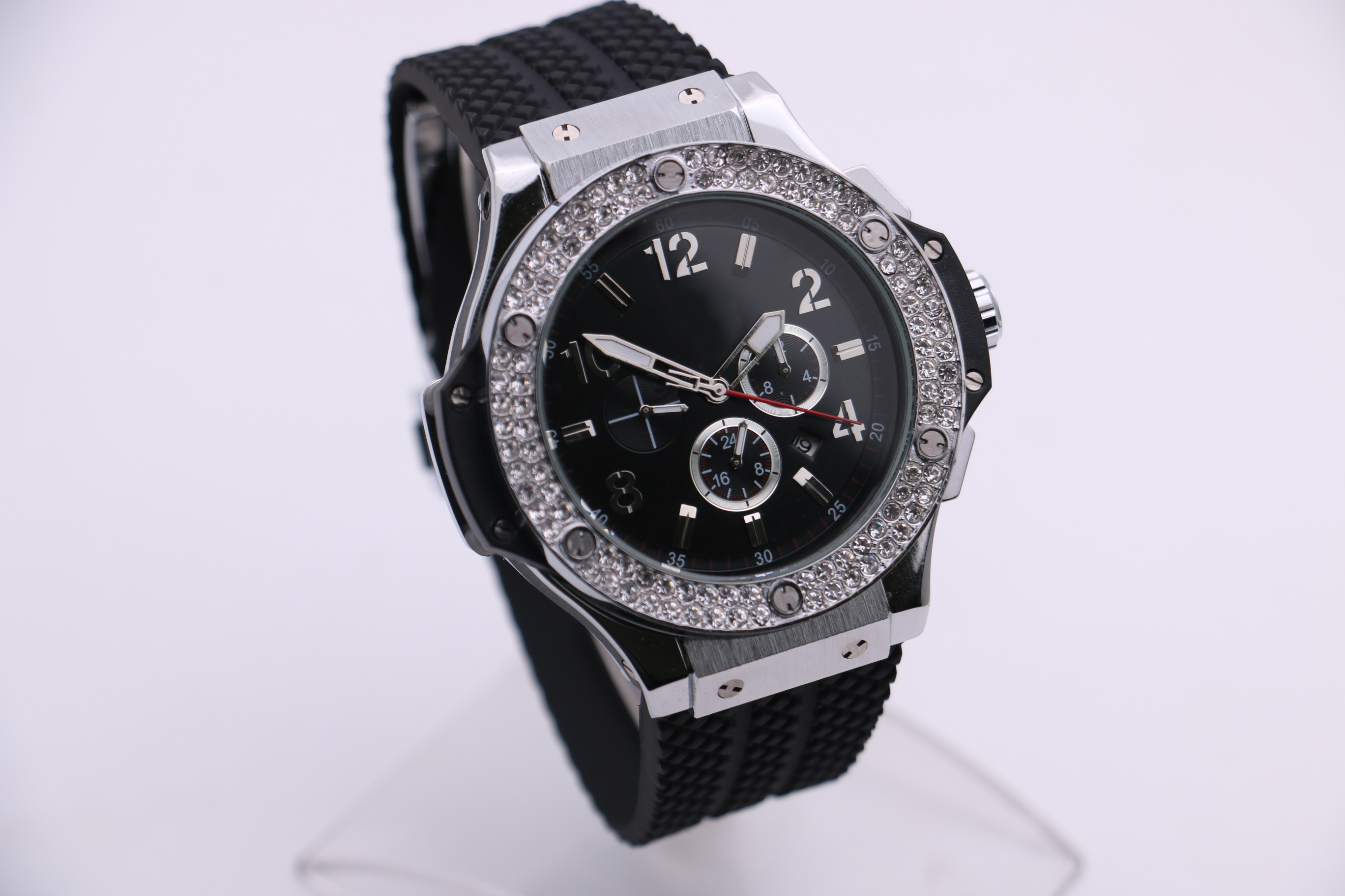 Fashion modern casual men's mechanical watch NX silver white diamond stainless steel case side ring red needle multi-function dial calendar rubber strap, Multi-color
Fashion modern casual men's mechanical watch NX silver white diamond stainless steel case side ring red needle multi-function dial calendar rubber strap, Multi-color