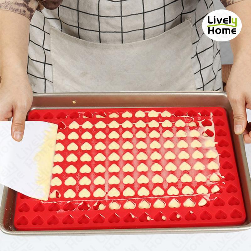 Baking Moulds Silicone Chocolate Mold Round Pentagonal Star Heart-shaped Bear Fish Bone Dog Treat Biscuit Mould Cutter Tool
Baking Moulds Silicone Chocolate Mold Round Pentagonal Star Heart-shaped Bear Fish Bone Dog Treat Biscuit Mould Cutter Tool