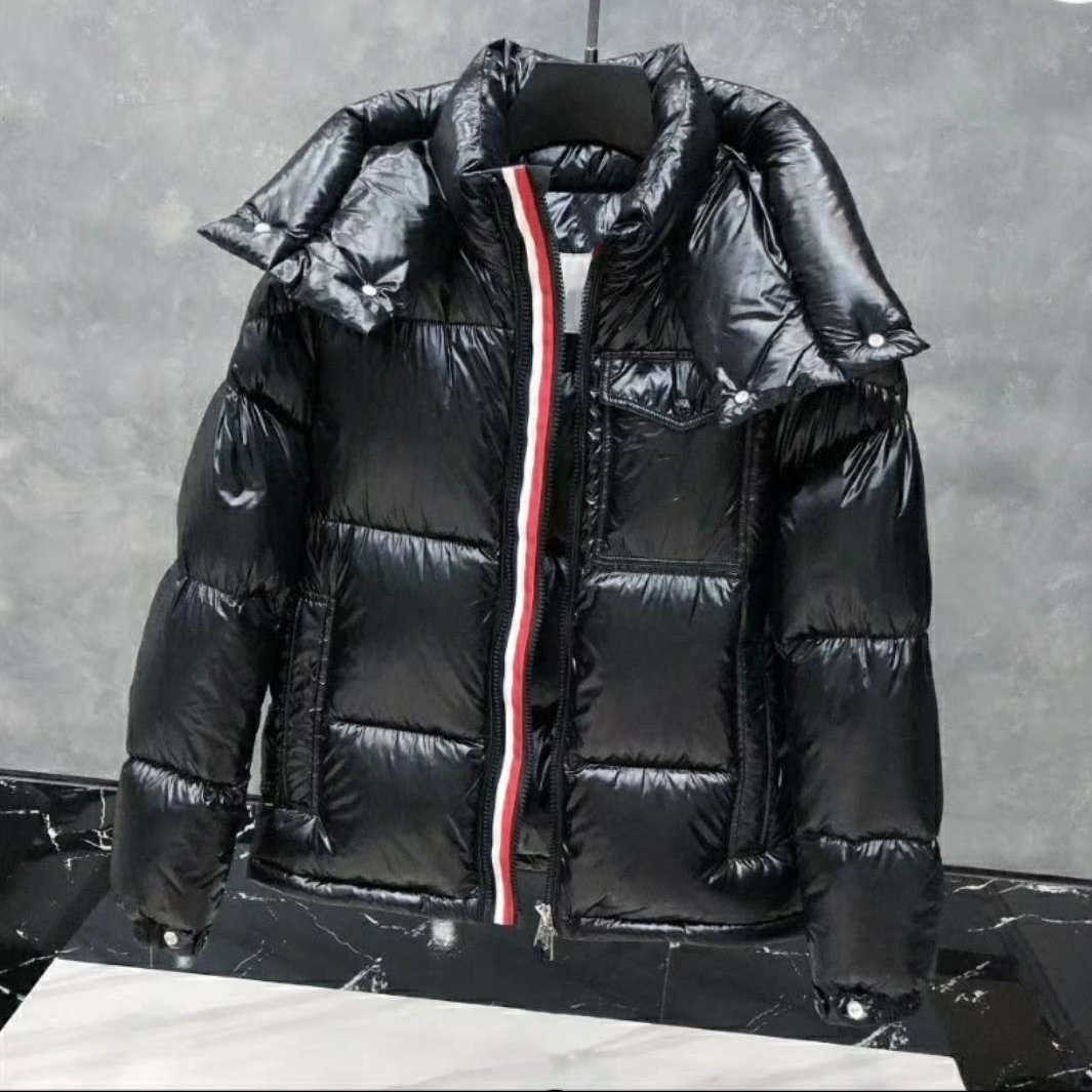 Mens Down Jacket Parkas Coats Winter Hooded Top Quality Men Women Casual Outdoor Feather Outwear Keep warm Thick double zipper Removable hat Asian size, Black matte
Mens Down Jacket Parkas Coats Winter Hooded Top Quality Men Women Casual Outdoor Feather Outwear Keep warm Thick double zipper Removable hat Asian size, Black matte