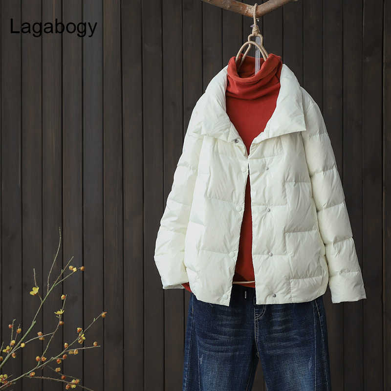 Lagabogy Women Short White Duck Down Coats Female Loose Ultra Light Windproof Parkas Casual Puffer Jacket Outwear 211011