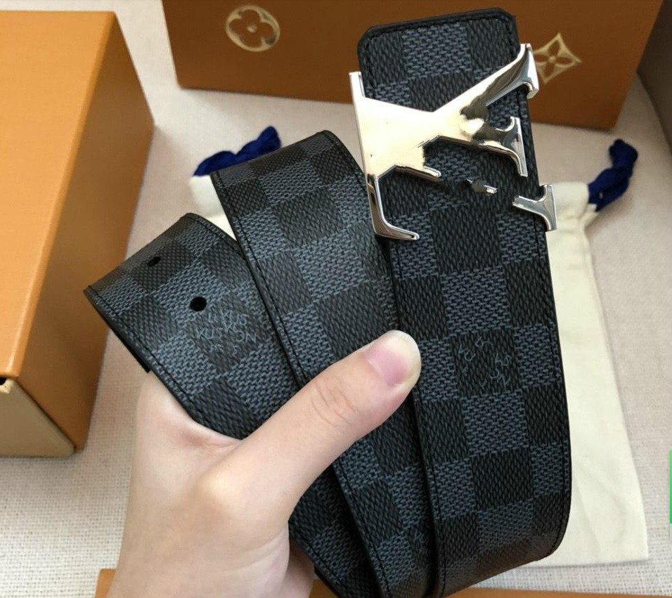 Gold silver multi hardware high quality belt for men and women retail wholesale louis belts vitton lv welcome customers with box dust bags, Black;brown
Gold silver multi hardware high quality belt for men and women retail wholesale louis belts vitton lv welcome customers with box dust bags, Black;brown