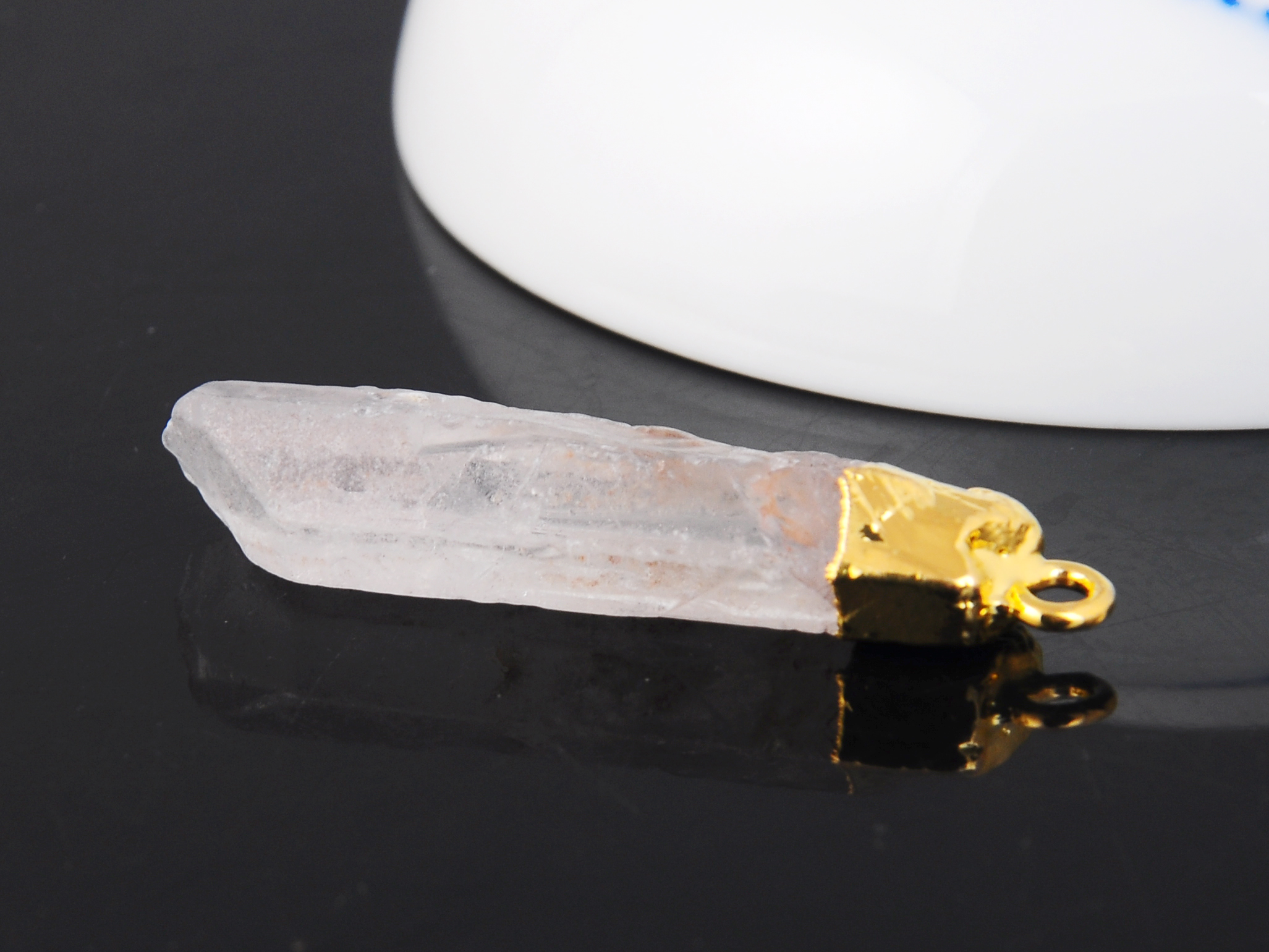 Clear Quartz Necklace Reiki Healing Crystal Pendant Spiritual Natural Irregular Raw Stone Necklaces Gemstone Jewelry for Women Men