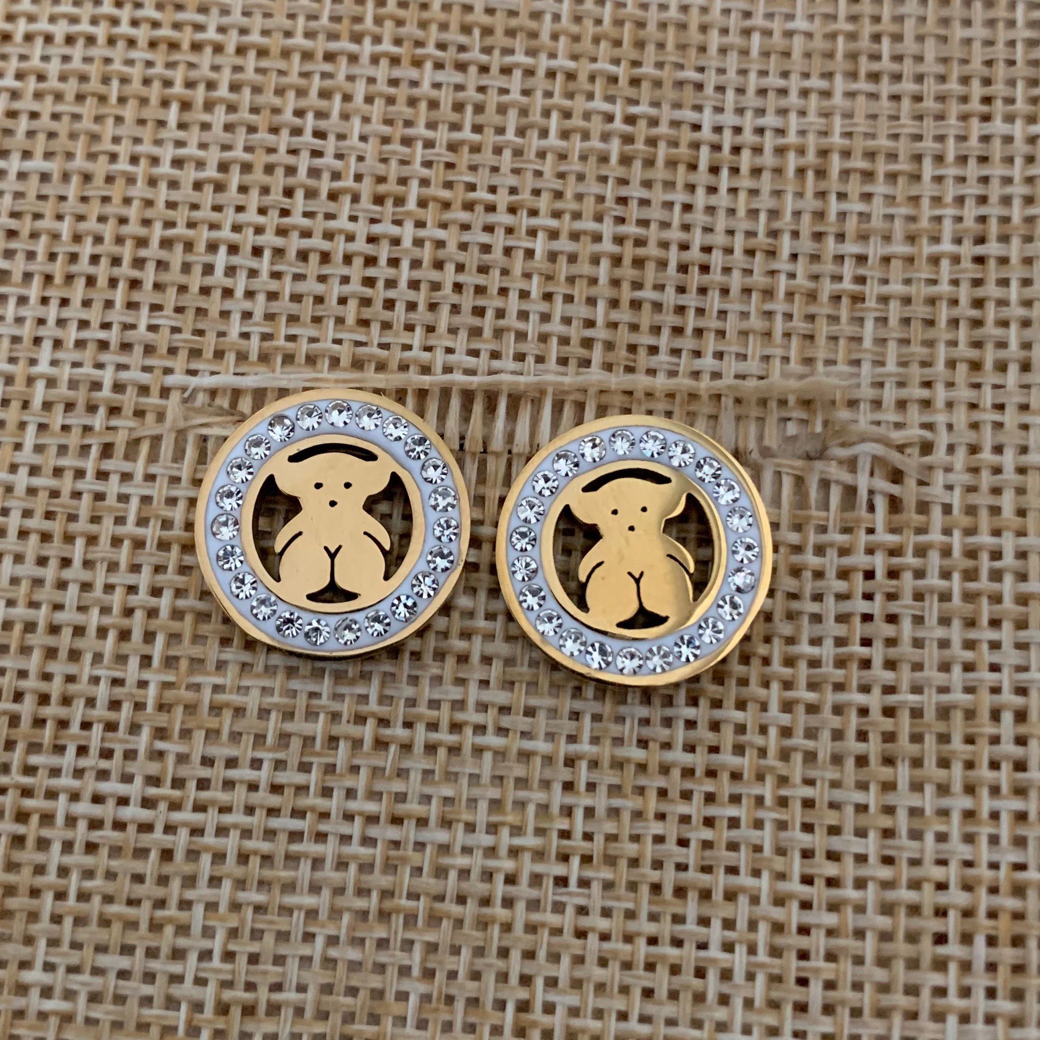 Hot sell fashion 316L Titanium steel 18k gold diamond round stud Earrings deluxe Women girls party Earrings fine Jewelry factory wholesale
Hot sell fashion 316L Titanium steel 18k gold diamond round stud Earrings deluxe Women girls party Earrings fine Jewelry factory wholesale