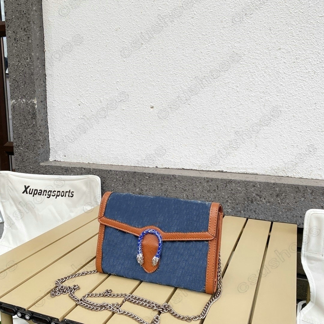 Dionysuss Mini Chain Bag Womens Designer Leather Cross body Vintage Handbag Tiger Head Snake Diamond WOC Closure Small Wallet on Chains, No bag
Dionysuss Mini Chain Bag Womens Designer Leather Cross body Vintage Handbag Tiger Head Snake Diamond WOC Closure Small Wallet on Chains, No bag