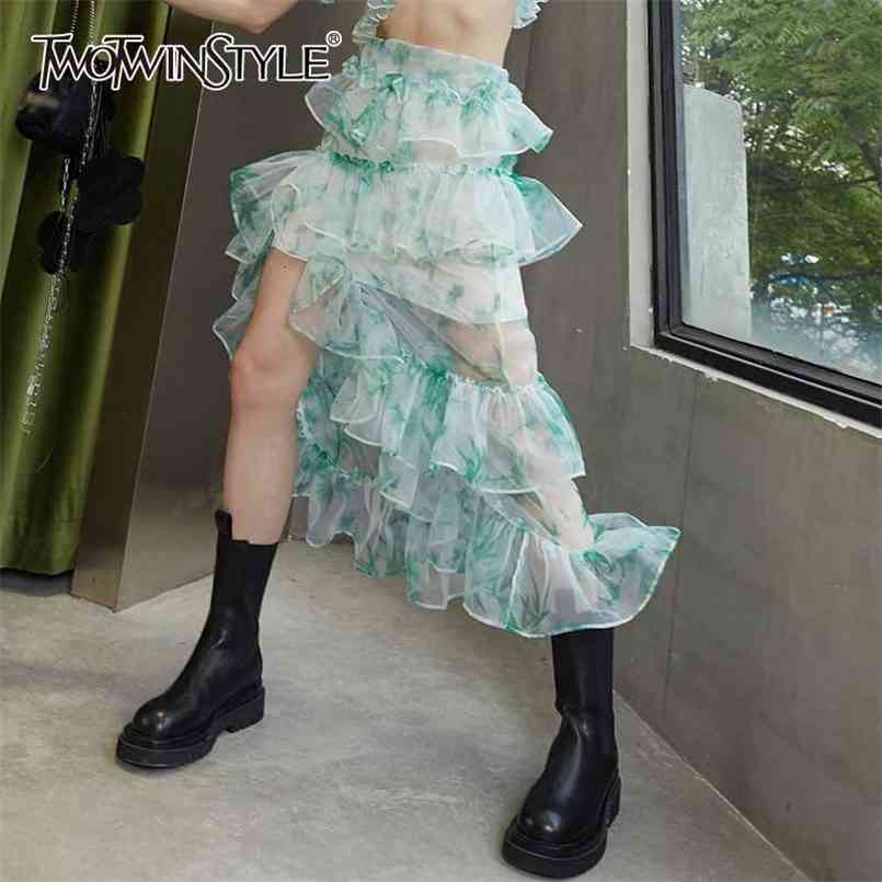 Green Print Patchwork Casual Skirt For Women High Waist Side Split Ruffles Skirts Female Summer Clothing Style 210521
Green Print Patchwork Casual Skirt For Women High Waist Side Split Ruffles Skirts Female Summer Clothing Style 210521