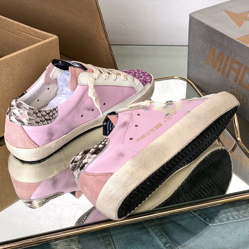 Australian Deluxe Brand Golden Sneakers Super Star Sequin Classic White Do-old Dirty Shoes Goose Designer Man Women Casual Shoes Diamond tail, 3#
Australian Deluxe Brand Golden Sneakers Super Star Sequin Classic White Do-old Dirty Shoes Goose Designer Man Women Casual Shoes Diamond tail, 3#