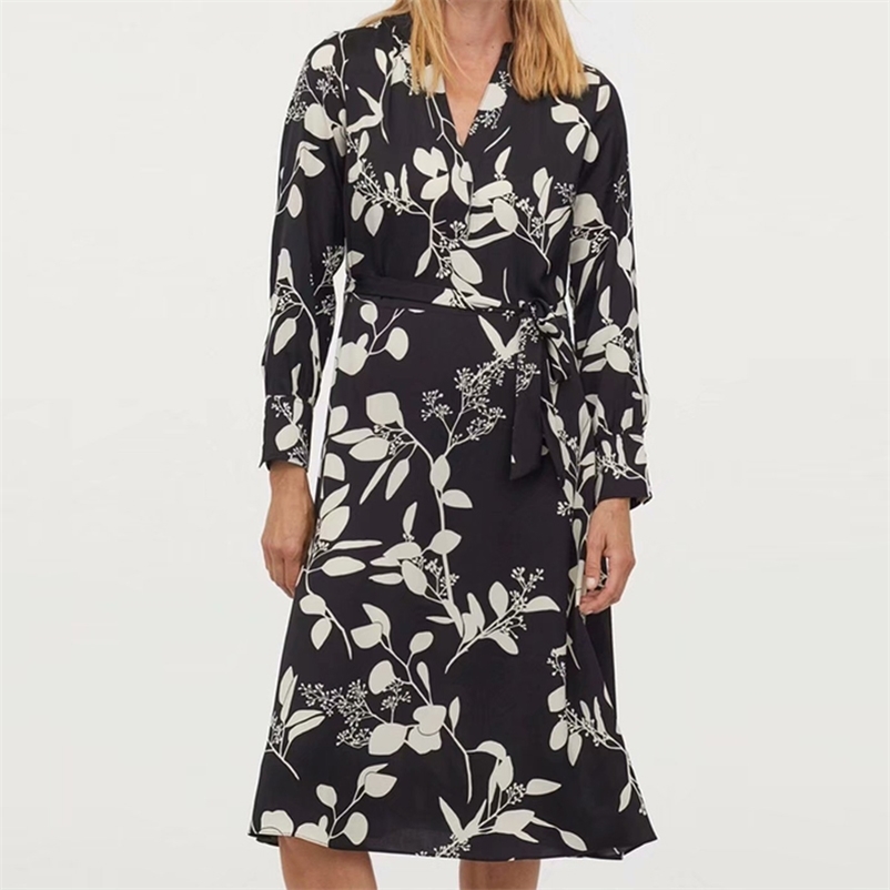 Summer Women Dress Vintage Floral Long Party Vestidos High quality Female Fashion V-neck Dresses 210422