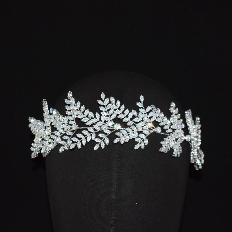 Hair Clips & Barrettes Luxury Wedding Soft Accessories Bride Headdress CZ Leaves Strip Crystal Headband Tiara Zirconia Crown Jewelry, Golden;silver
Hair Clips & Barrettes Luxury Wedding Soft Accessories Bride Headdress CZ Leaves Strip Crystal Headband Tiara Zirconia Crown Jewelry, Golden;silver