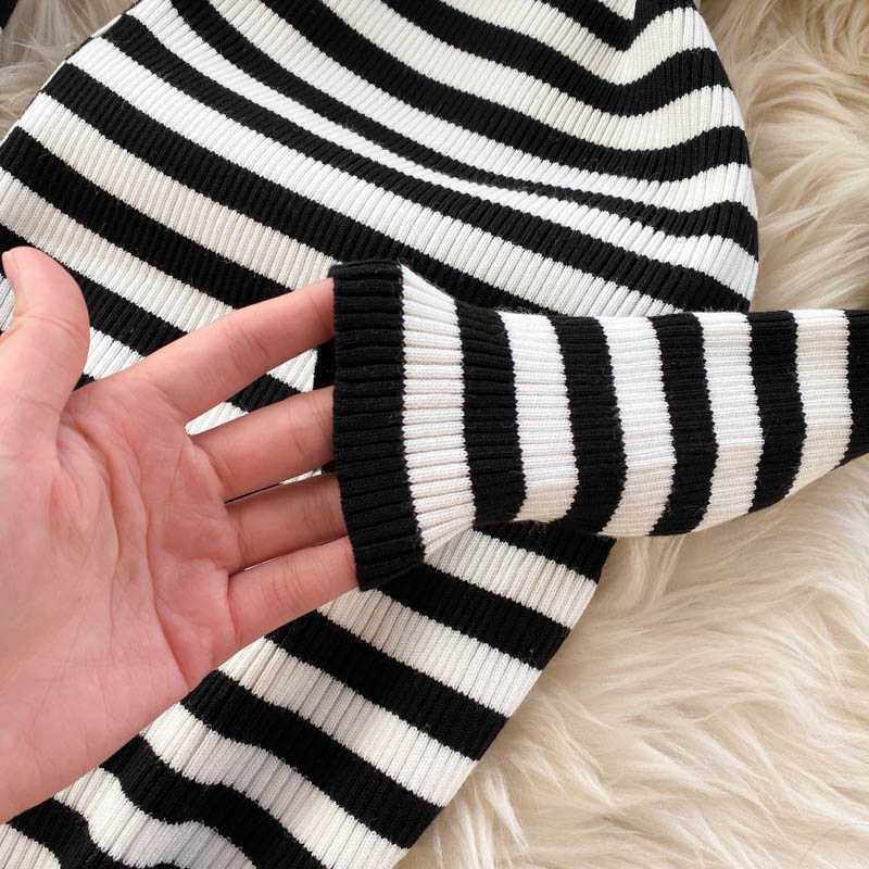 Foamlina Striped 2 Piece Set Women Fashion Streetwear Long Sleeve Knit Pullover Crop Top + Spaghetti Strap Bodycon Dress Suits 210708