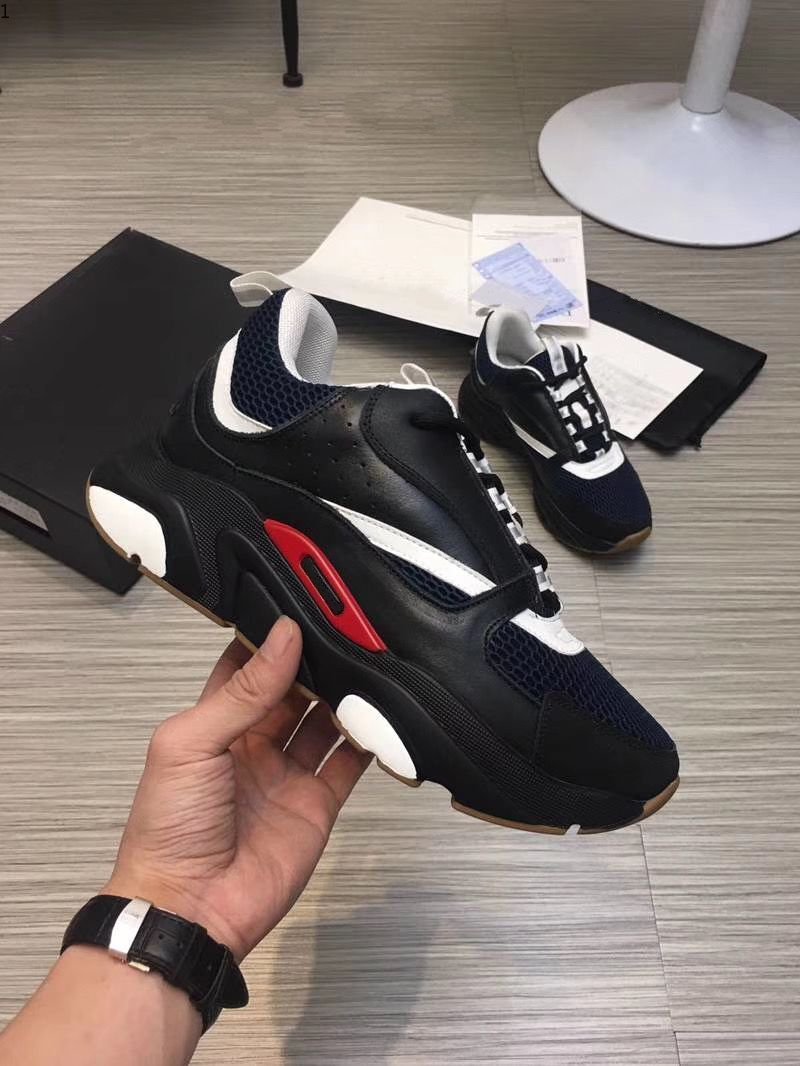 2021selling high quality Calfskin 3 meters material men's and women's fashion casual shoes 35-45 mjjj0002
2021selling high quality Calfskin 3 meters material men's and women's fashion casual shoes 35-45 mjjj0002