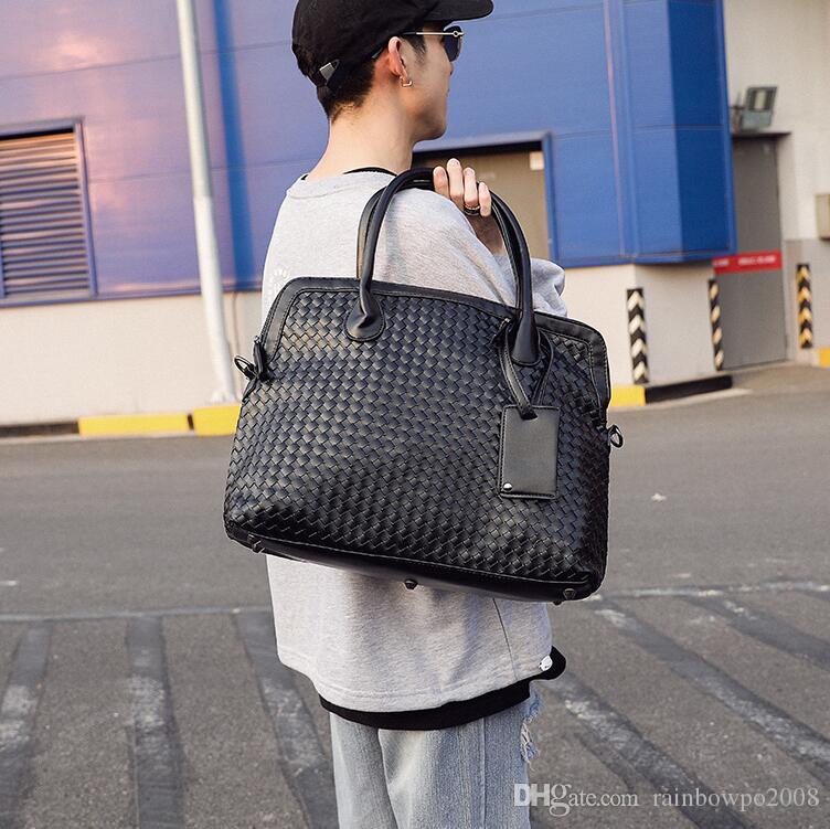 Factory wholesale men handbag woven portable briefcase horizontal large capacity leather computer bags hand wovens leathers shoulder, Black
Factory wholesale men handbag woven portable briefcase horizontal large capacity leather computer bags hand wovens leathers shoulder, Black