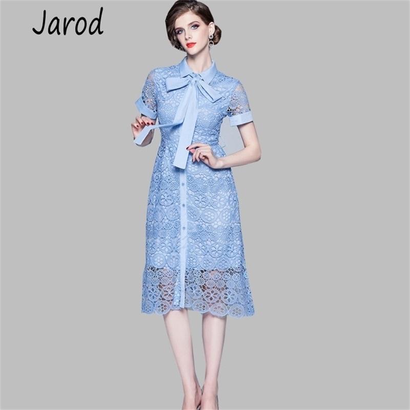 Summer Women Hollow Out Water Soluble Lace Dress Elegant Belt Bow Short Sleeve Single-Breasted Midi Party 210519, Picture color
Summer Women Hollow Out Water Soluble Lace Dress Elegant Belt Bow Short Sleeve Single-Breasted Midi Party 210519, Picture color