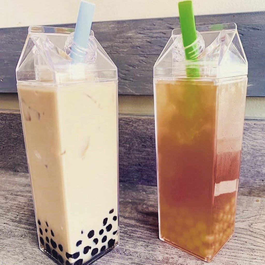 1PCS Water Bottles Milk Box Fun transparent fashion drink carton kettle Perfect Gift Beverage Carton Kettle for Juice Coffee
1PCS Water Bottles Milk Box Fun transparent fashion drink carton kettle Perfect Gift Beverage Carton Kettle for Juice Coffee