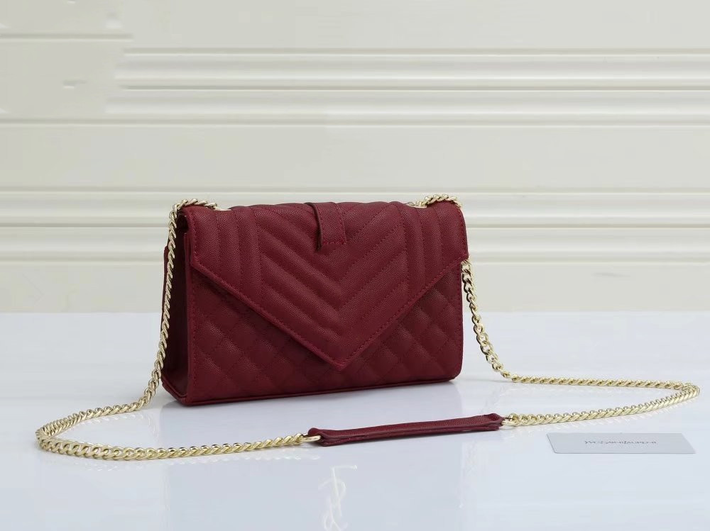 2022 new fashion handbag ladies designer composite bags lady clutch shoulder tote female purse high qulity PU leather metal chain Snakeskin and crocodile pattern, Beige
2022 new fashion handbag ladies designer composite bags lady clutch shoulder tote female purse high qulity PU leather metal chain Snakeskin and crocodile pattern, Beige