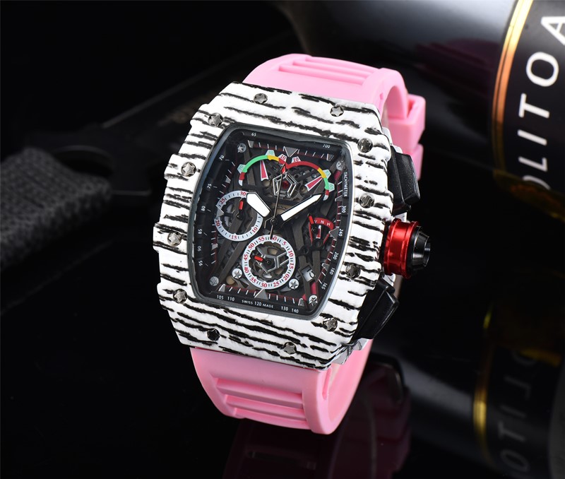 2021all the crime quartz watch dial work, leisure fashion scanning tick sports watch
2021all the crime quartz watch dial work, leisure fashion scanning tick sports watch