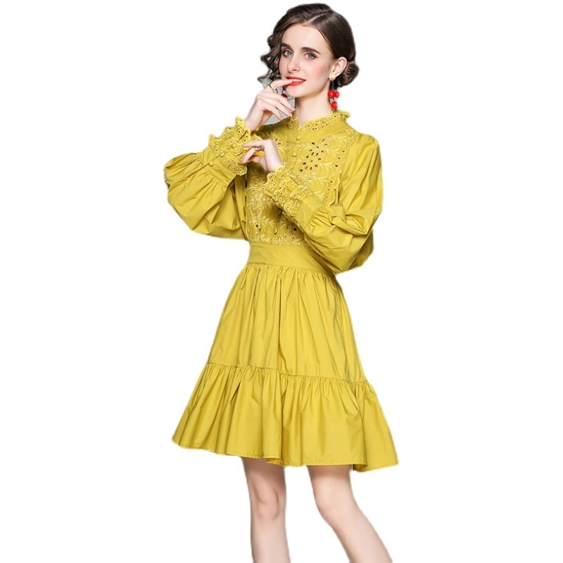 Women Spring Designer Elegant Hollow Out Embroidery Ruffles Dress Sexy Cocktail Party Robe Lady Vintage Fishtail Dress Vestidos 210525, White
Women Spring Designer Elegant Hollow Out Embroidery Ruffles Dress Sexy Cocktail Party Robe Lady Vintage Fishtail Dress Vestidos 210525, White