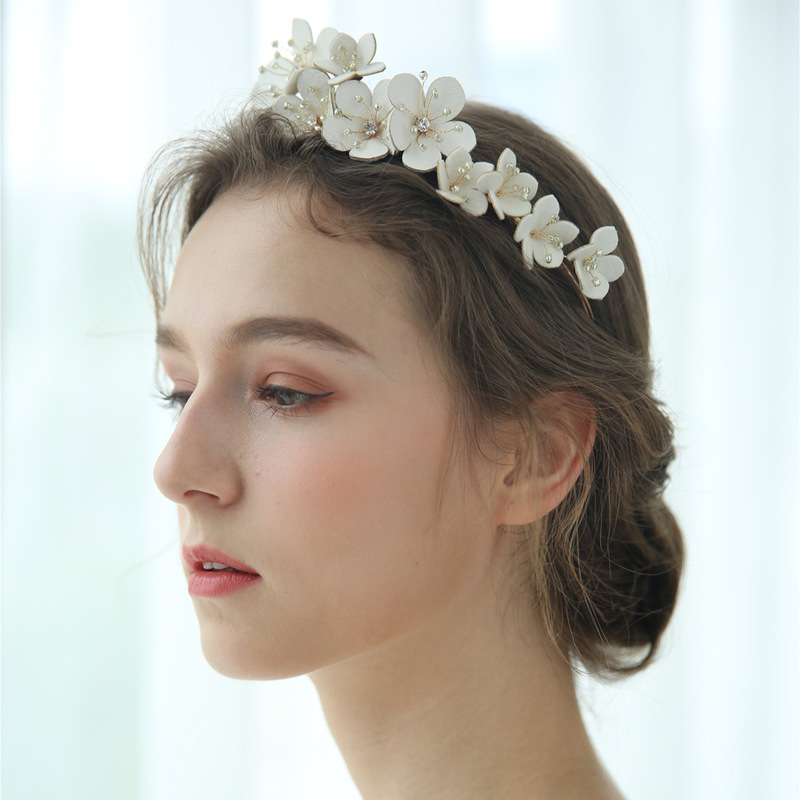 Luxury Wedding Bridal Hair Accessories Bridal Crown Headdress Vintage Gold Diamond Flower Halloween Headband In Stock