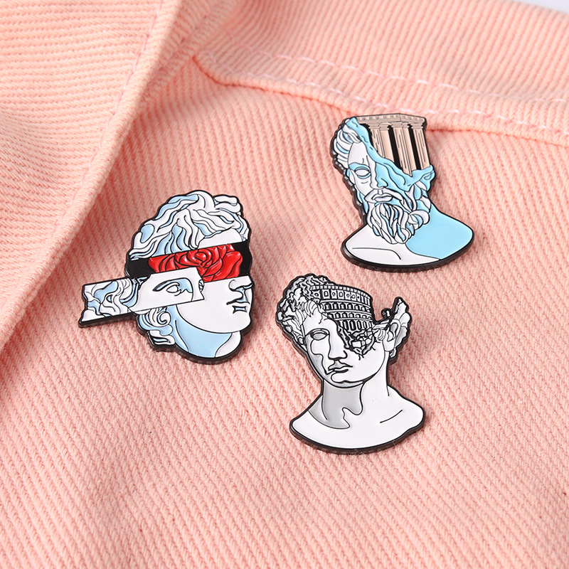 European Alloy Sculpture Series Paint Brooches Geometric Travel Souvenir Gift Badge Jewelry Accessories Unisex Enamel Portrait Backpack Clothes Pins
European Alloy Sculpture Series Paint Brooches Geometric Travel Souvenir Gift Badge Jewelry Accessories Unisex Enamel Portrait Backpack Clothes Pins
