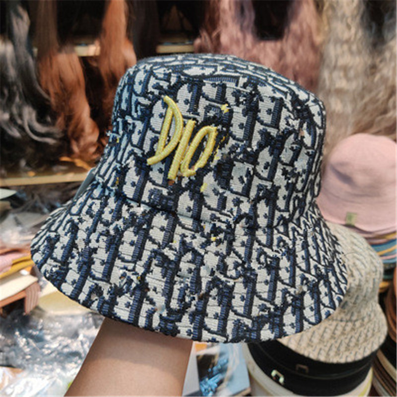 casual unisex Wide Brim Hats fashion Hat high quality luxury letter pattern Caps, Blue;gray
casual unisex Wide Brim Hats fashion Hat high quality luxury letter pattern Caps, Blue;gray