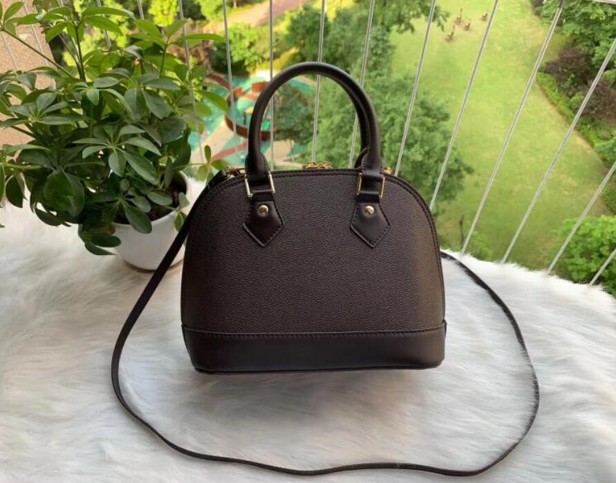 luxury Hot sold leather womens shoulder bag Designers designer totes handbag M53152 Fashion women's handbags crossbody bags 0124#lo, Brown plaid
luxury Hot sold leather womens shoulder bag Designers designer totes handbag M53152 Fashion women's handbags crossbody bags 0124#lo, Brown plaid