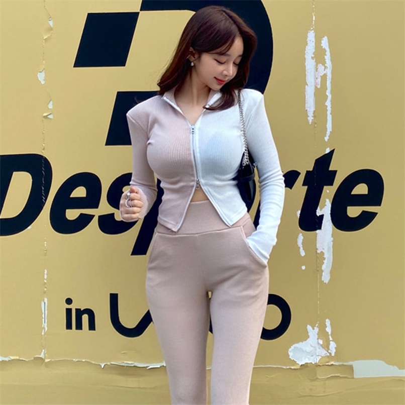 Korean style temperament slim standing collar long sleeve knit color matching casual zipper cardigan small jacket 210520, Fluorescent green
Korean style temperament slim standing collar long sleeve knit color matching casual zipper cardigan small jacket 210520, Fluorescent green