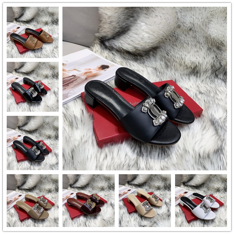 summer women's high-heeled slippers striped sandals patent leather rubber sole ladies Thick heel 3cm casual towing outdoor shopping letters, Black
summer women's high-heeled slippers striped sandals patent leather rubber sole ladies Thick heel 3cm casual towing outdoor shopping letters, Black