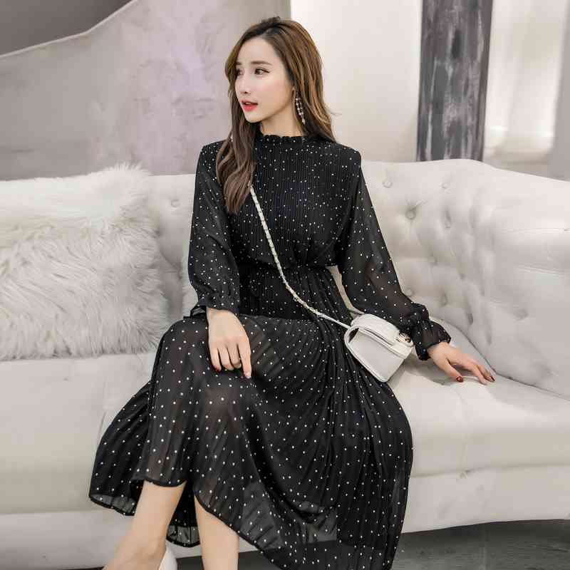 Korean Fashion Women Long Sleeved Polka Dot Pleated Dress Black Vintage ClotheS Spring Lady Long Chiffon Dress 3670 50 210519