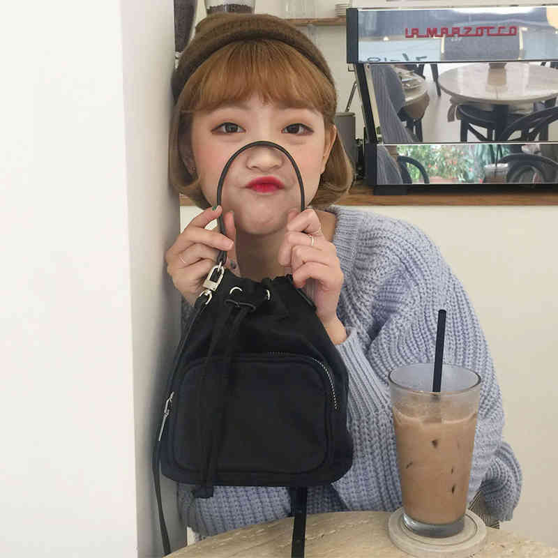 Luxury Handbag Women Bags Designer Nylon Crossbody Shoulder Bag Vintage Drawstring Bucket Messenger Bag Laides Totes Mini K726, Black shoulder bag
Luxury Handbag Women Bags Designer Nylon Crossbody Shoulder Bag Vintage Drawstring Bucket Messenger Bag Laides Totes Mini K726, Black shoulder bag