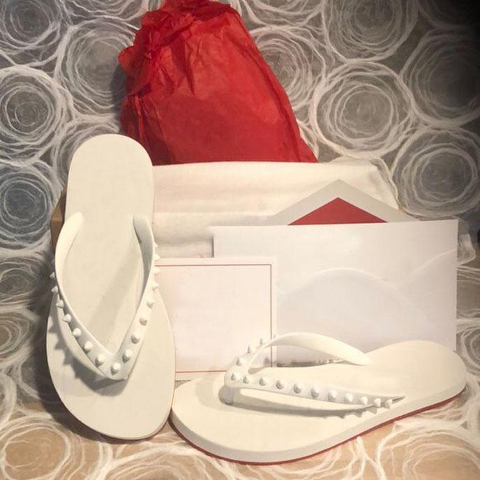 2021Summer Beach Flats red bottoms flip flops leather slippers slides sandals men women reds soles spikes donna spiked rubber flips flop
2021Summer Beach Flats red bottoms flip flops leather slippers slides sandals men women reds soles spikes donna spiked rubber flips flop