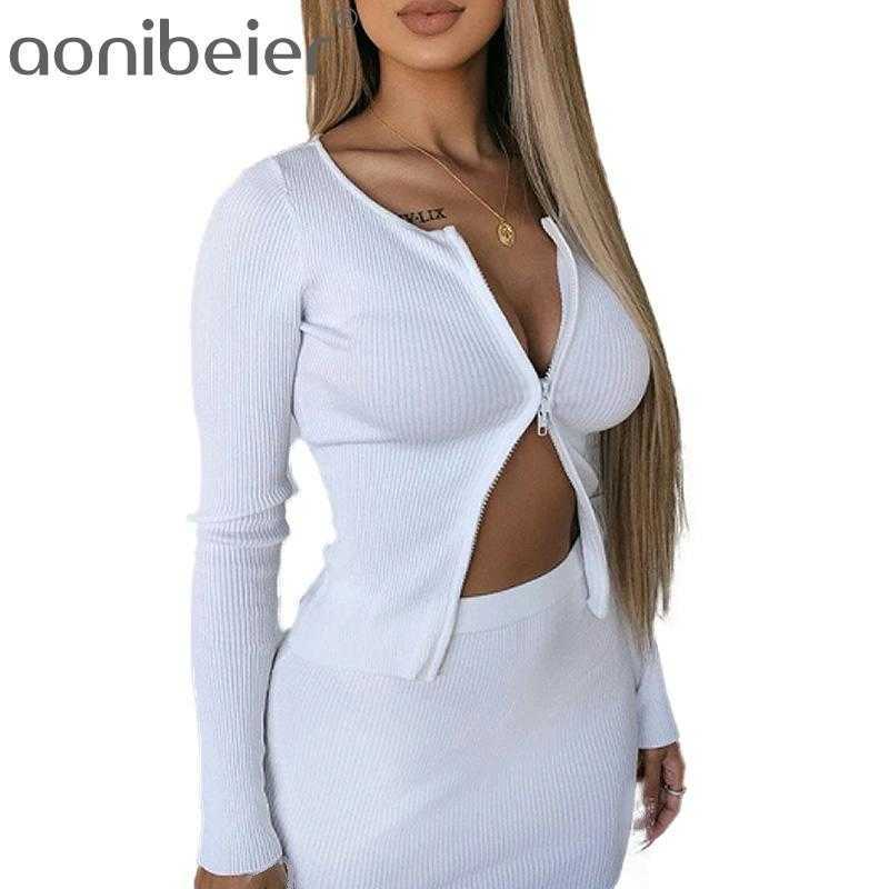 Rib Striped Knitted White Cardigan Sweater Women Autumn Winter Casual Sweaters Zippers Long Sleeve Ladies Crop Tops 210604
Rib Striped Knitted White Cardigan Sweater Women Autumn Winter Casual Sweaters Zippers Long Sleeve Ladies Crop Tops 210604