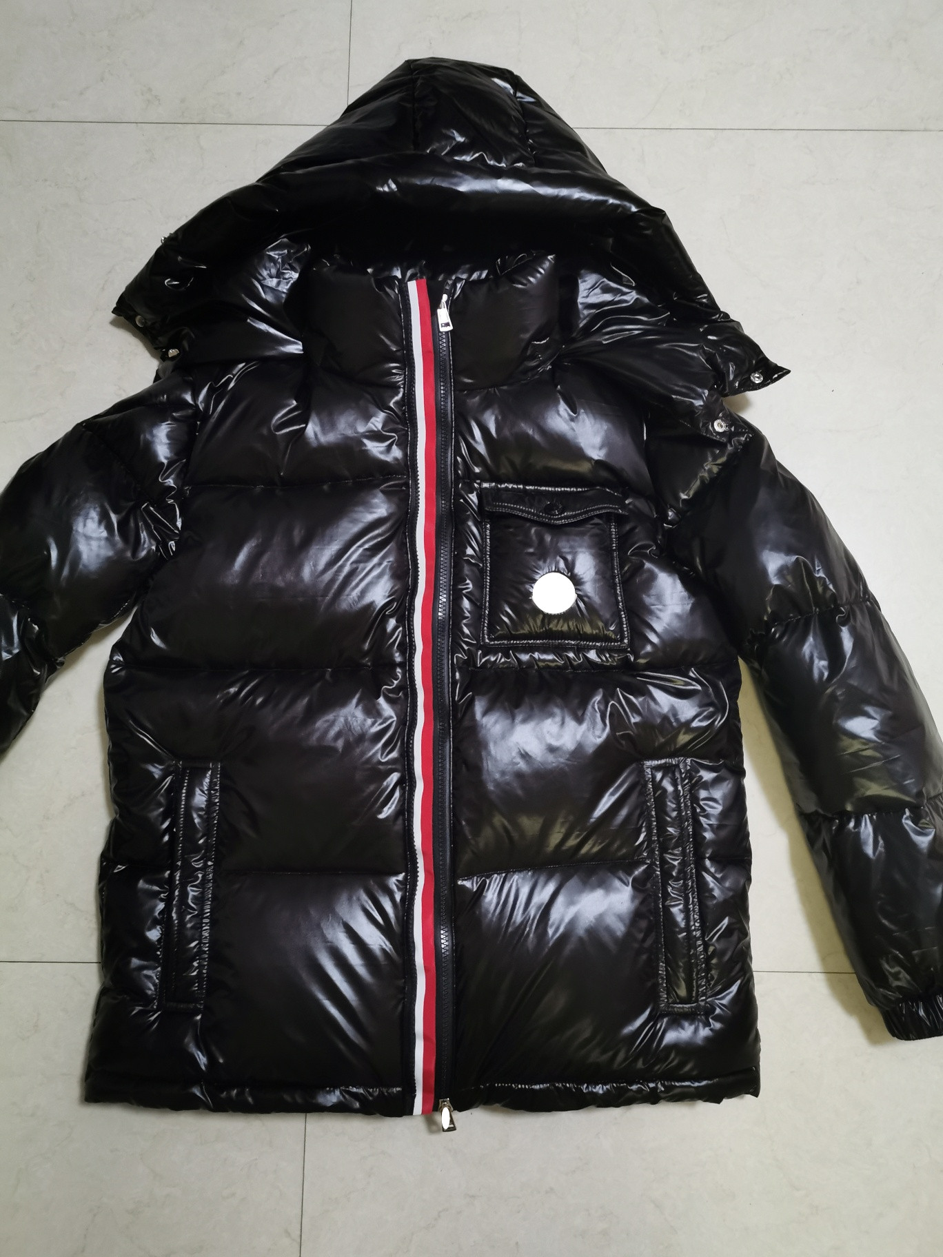 Luxury France Men's Down Jackets desinger brand Winter classic casual jacket for couples to keep warm and windproof, Supplement (not shipped separately)
Luxury France Men's Down Jackets desinger brand Winter classic casual jacket for couples to keep warm and windproof, Supplement (not shipped separately)