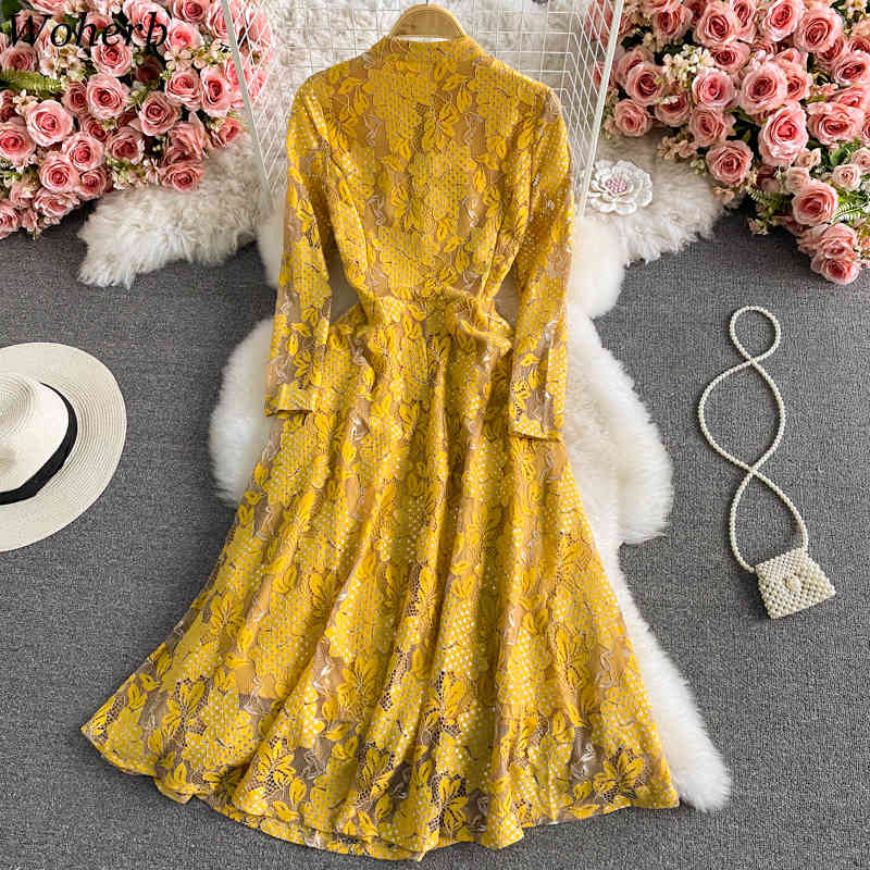 Vintage Women Dress O Neck Single Breasted Long Sleeve Dresses Hollow Out Crochet Lace Slim Elegant Vestidos Mujer 4h865 210519