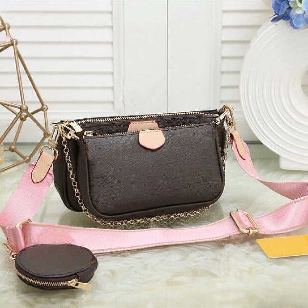 CLASSIC FLOWER Women Luxurys Designers Bags 2021 Paris Fashion Three-piece Set 25cm Microfiber Travel Crossbody Bag 6 Colors Shoulder Strap no Box, Red shoulder strap
CLASSIC FLOWER Women Luxurys Designers Bags 2021 Paris Fashion Three-piece Set 25cm Microfiber Travel Crossbody Bag 6 Colors Shoulder Strap no Box, Red shoulder strap