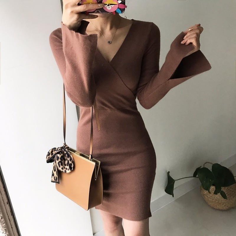 Nomikuma Sexy V-neck Knitted Dresses Korean Split Flare Long Sleeve Sweater Dress New Stretch Slim Bodycorn Vestidos 6E387 210427