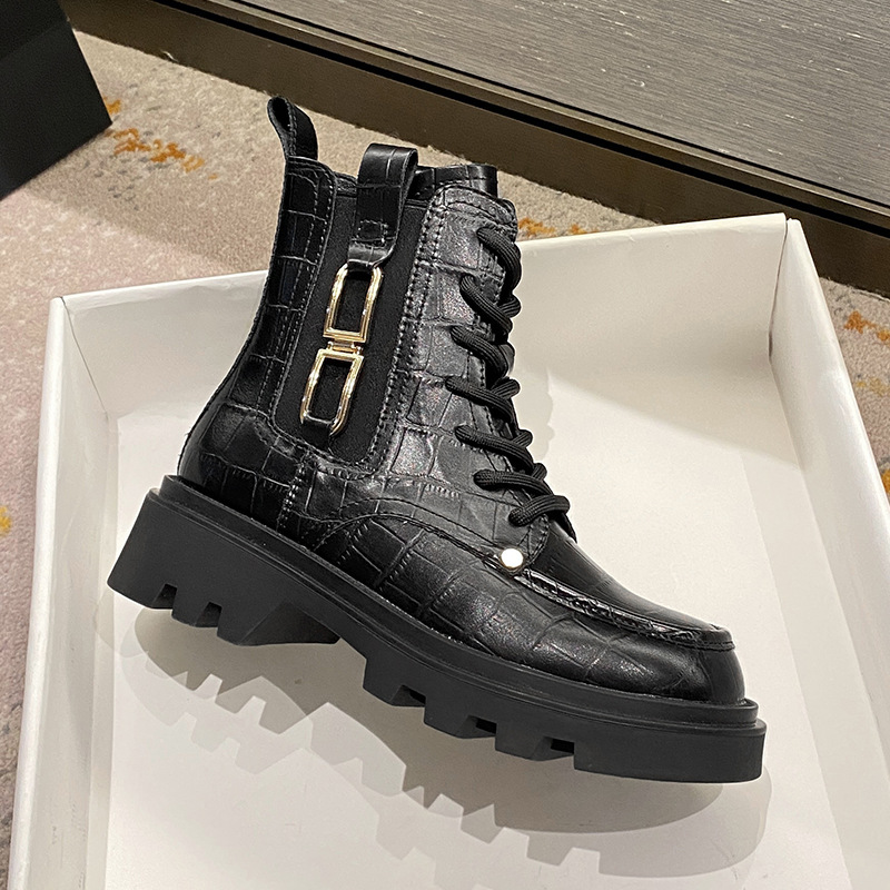 Women Ankle Boots Platform Stone Pattern Leather Short Tube Boots British Style Metal Buckle Lace Up Females Shoes 2022 Spring Scarpe wzsfegs, Black
Women Ankle Boots Platform Stone Pattern Leather Short Tube Boots British Style Metal Buckle Lace Up Females Shoes 2022 Spring Scarpe wzsfegs, Black