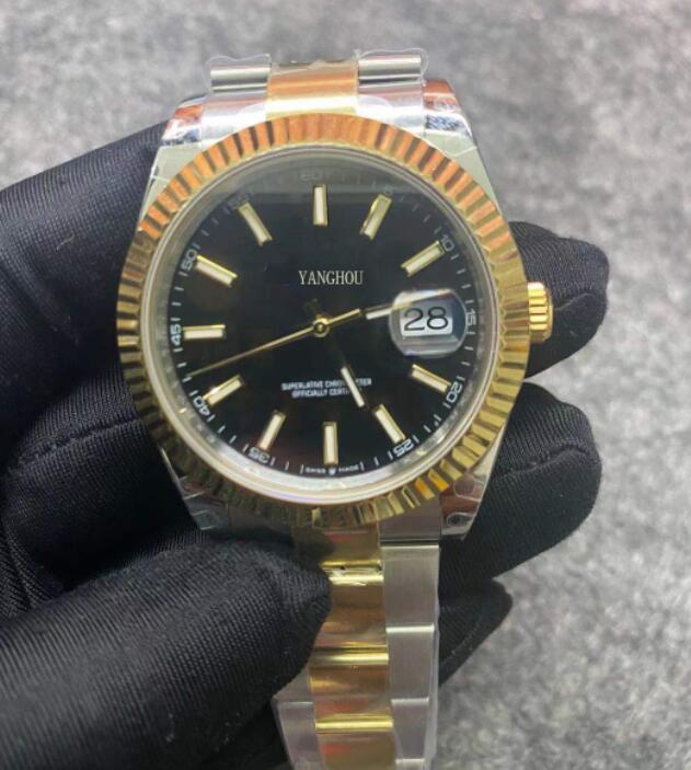 Factory R126333 New Super V2 Bicolor BRACELET Black Dial Sapphire Glass 41mm BP 2813 Automatic Movement Mens Diving Watches, Customize
Factory R126333 New Super V2 Bicolor BRACELET Black Dial Sapphire Glass 41mm BP 2813 Automatic Movement Mens Diving Watches, Customize