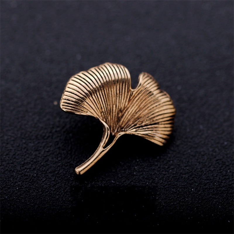 Men ginkgo biloba leaf Lapel Stick Brooch Pin Suit Tuxedo Corsage Wedding Boutonniere Retro buttons lapel pin for wedding 80C3, Gray
Men ginkgo biloba leaf Lapel Stick Brooch Pin Suit Tuxedo Corsage Wedding Boutonniere Retro buttons lapel pin for wedding 80C3, Gray