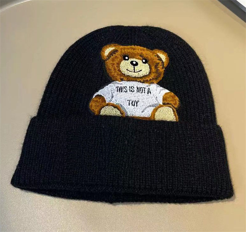 Warm Designer Knitted Hat Beanie Cap Fashion Womens Mens Fitted Hats Brand Cartoon Cashmere Letters Casual Skull Caps Bonnet, Blue
Warm Designer Knitted Hat Beanie Cap Fashion Womens Mens Fitted Hats Brand Cartoon Cashmere Letters Casual Skull Caps Bonnet, Blue