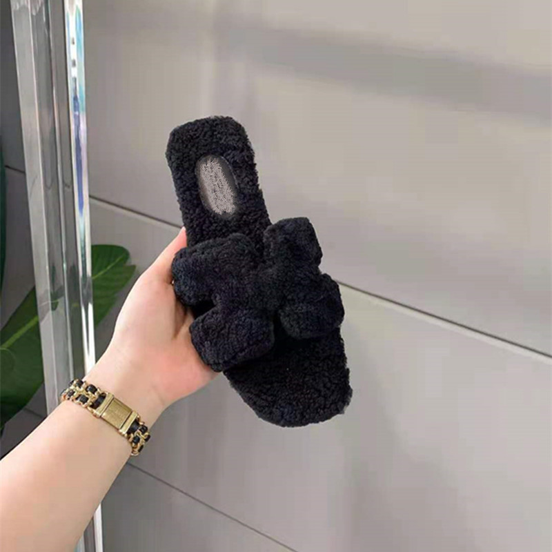 2022 New Luxury Slides Slippers Wool Warm Fashion Womens Summer Flat Fur Sandal Luxury Designer Comfort Slide Slipper Big Size ertgdsgfb, Black
2022 New Luxury Slides Slippers Wool Warm Fashion Womens Summer Flat Fur Sandal Luxury Designer Comfort Slide Slipper Big Size ertgdsgfb, Black