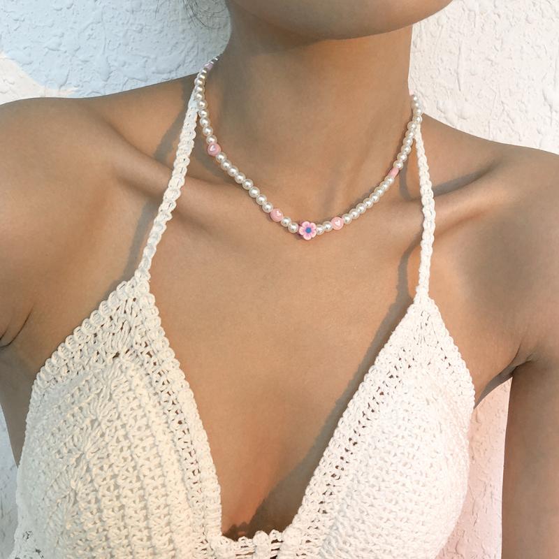 Chokers Resin Flower Imitation Pearls Beaded Necklace For Women Clavicle Chain Short Necklaces Female 2021 Fashion Jewelry
Chokers Resin Flower Imitation Pearls Beaded Necklace For Women Clavicle Chain Short Necklaces Female 2021 Fashion Jewelry