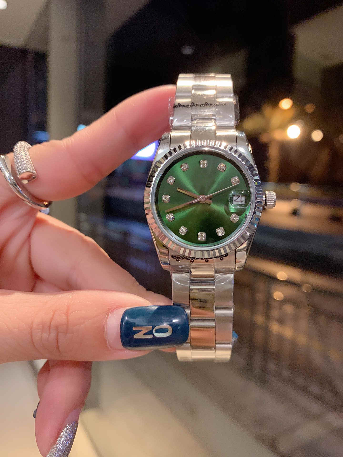 Newest Style Women's Watch 36MM Diamond Decoration Automatic Mechanical Movement Stainless Steel Women Watches Fashion Lady Datejust Dress Woman Wristwatches, Sapphire
Newest Style Women's Watch 36MM Diamond Decoration Automatic Mechanical Movement Stainless Steel Women Watches Fashion Lady Datejust Dress Woman Wristwatches, Sapphire