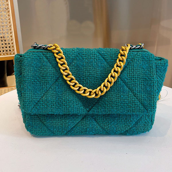 5 color diamond lattice flap chain shoulder bag luxury ladies high quality handbag 25*8*19, Do not shoot the supplementary freight l
5 color diamond lattice flap chain shoulder bag luxury ladies high quality handbag 25*8*19, Do not shoot the supplementary freight l