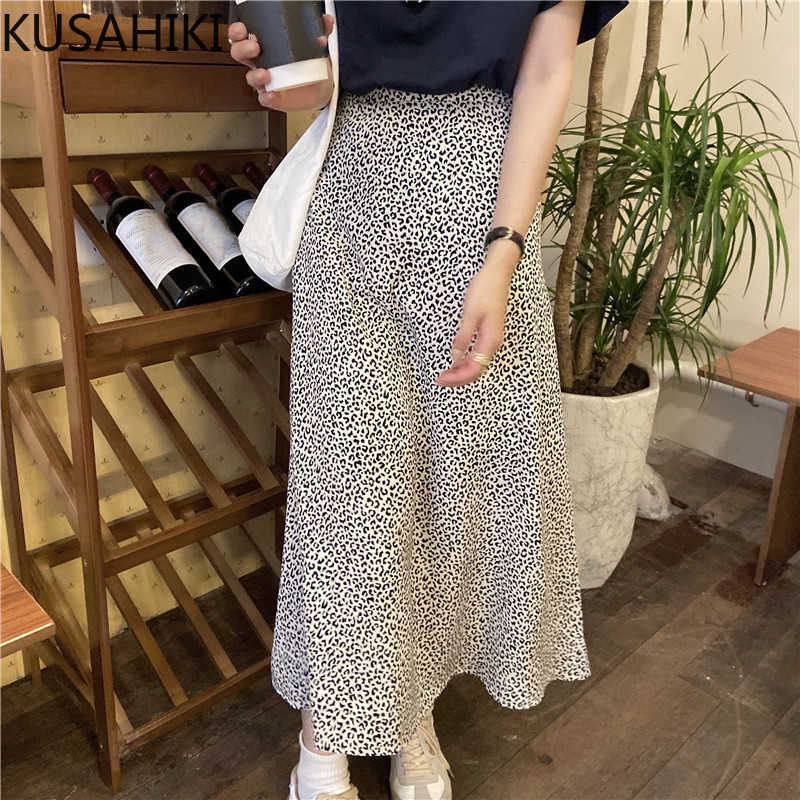 KUSAHIKI Korean Chic Leopard Women Skirt KHigh Waist Elegant Skirts Causal A-line Spring Summer Faldas Mujer 6G167 210602, Apricot
KUSAHIKI Korean Chic Leopard Women Skirt KHigh Waist Elegant Skirts Causal A-line Spring Summer Faldas Mujer 6G167 210602, Apricot