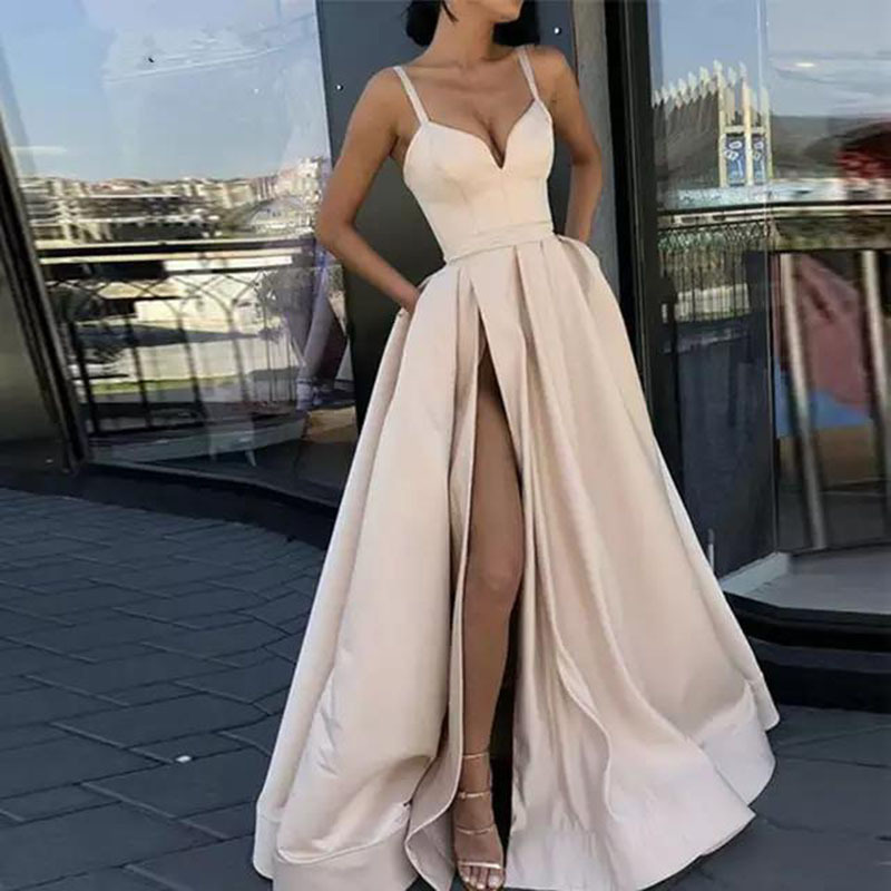 Boutique Occasion Dresses V-neck satin evening gown with thin shoulder straps side slit prom dress high waist party