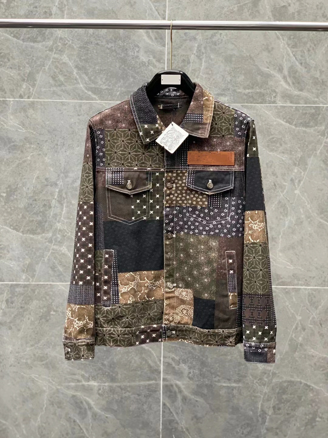 2021 fall new great mens designer beautiful printing demin jacket ~ CHINESE SIZE M-5XL jackets ~ wonderful designer demin jacket for men, Multi
2021 fall new great mens designer beautiful printing demin jacket ~ CHINESE SIZE M-5XL jackets ~ wonderful designer demin jacket for men, Multi