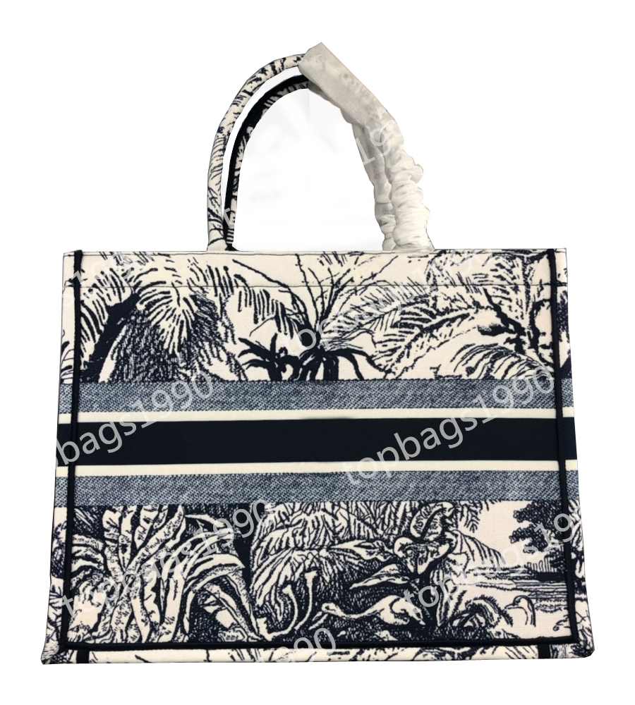 37 41 CM Embroidery tiger Tote Bag luxury Designer Bags Three-dimensional purse Handbags crossbody bag women high-capacity handbag, Extra shipping fee(not for sale)
37 41 CM Embroidery tiger Tote Bag luxury Designer Bags Three-dimensional purse Handbags crossbody bag women high-capacity handbag, Extra shipping fee(not for sale)