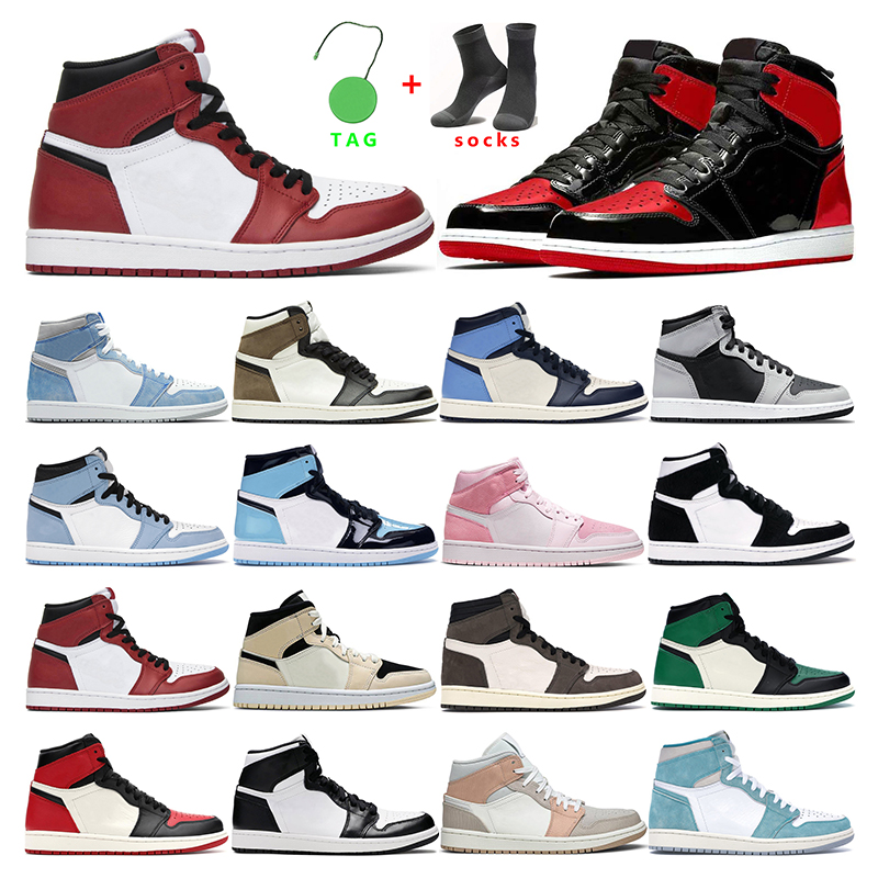 2021 mens basketball shoes 1s womens Hyper Royal shadow 2.0 University Blue Bred Patent Dark Mocha Turbo Green men trainer sport sneakers
2021 mens basketball shoes 1s womens Hyper Royal shadow 2.0 University Blue Bred Patent Dark Mocha Turbo Green men trainer sport sneakers
