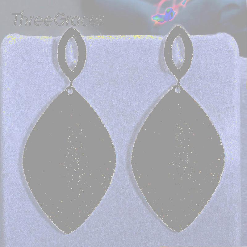 Dangle & Chandelier ThreeGraces 2021 Elegant Sparkling White Cubic Zirconia Big Long Drop Earrings Fashion Women Party Dress Jewelry Gift ER, Silver
Dangle & Chandelier ThreeGraces 2021 Elegant Sparkling White Cubic Zirconia Big Long Drop Earrings Fashion Women Party Dress Jewelry Gift ER, Silver