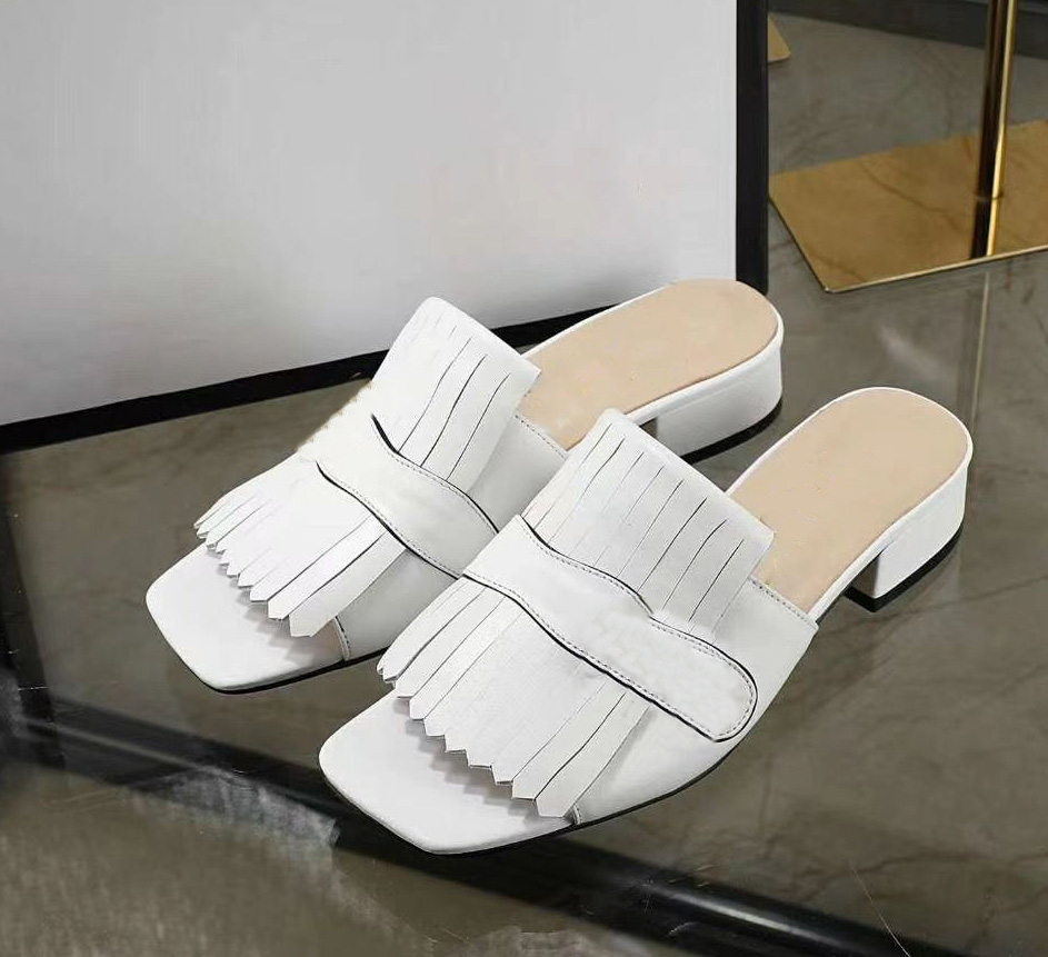 G 2021 girl fashion short high heel sandals luxury ladies leisure summer vacation beach soft high heels designer slippers large size 01, Black
G 2021 girl fashion short high heel sandals luxury ladies leisure summer vacation beach soft high heels designer slippers large size 01, Black